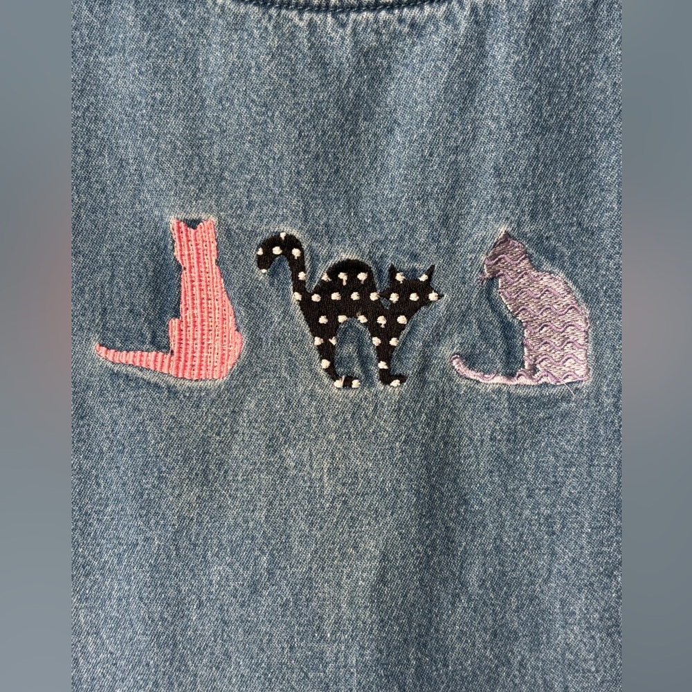 Vintage CB Casual Denim Woman Sz PL Embroidered Cats Pockets Casual Relaxed Fun - Picture 2 of 9